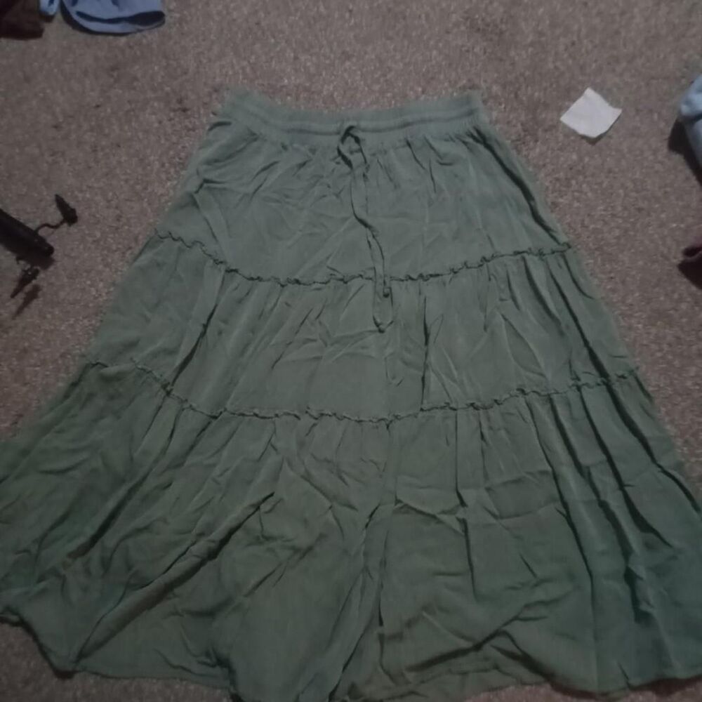 Audrey Women's Green Skirt
